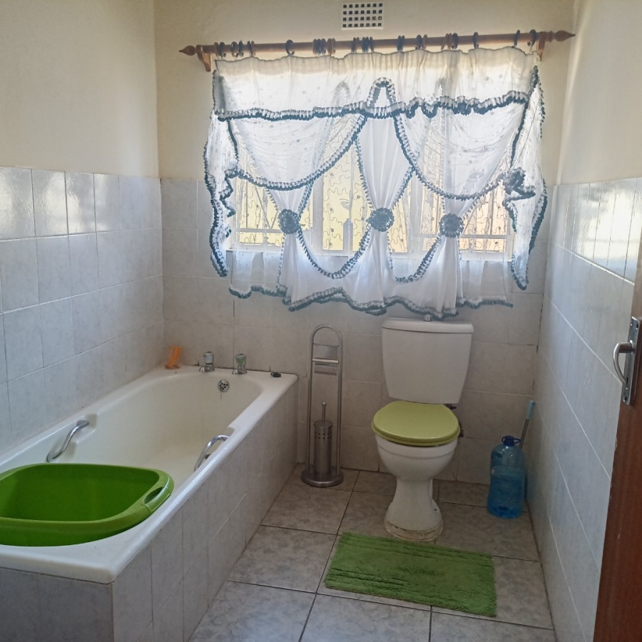 5 Bedroom Property for Sale in Brandfort Free State